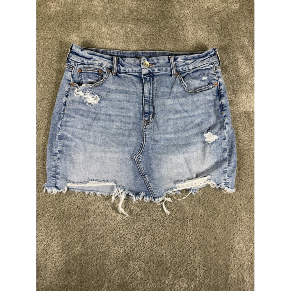 American Eagle Curvy Hi-Rise Mini Skirt Distressed Denim Light Wash Size 16